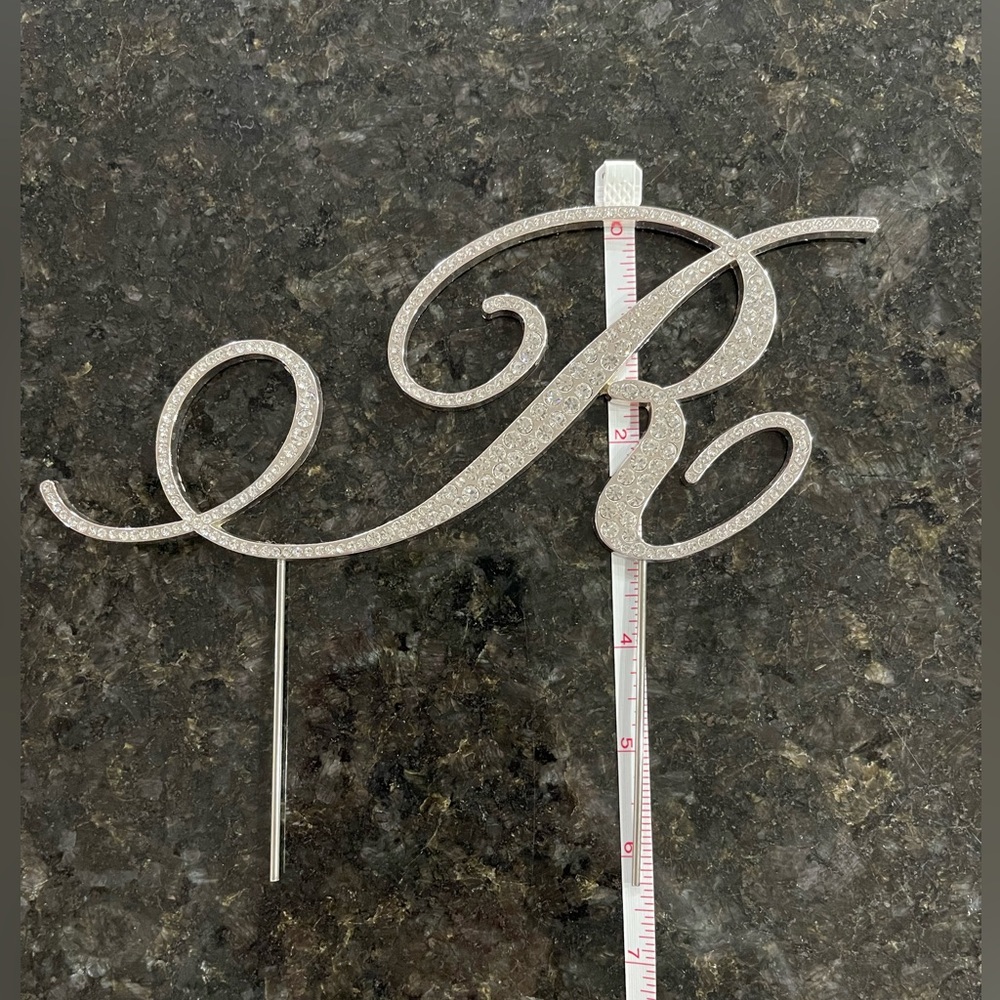 Rhinestone cake topper - letter R - Picture 5 of 5